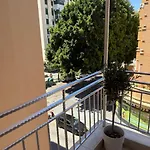 Au Centre مالقة