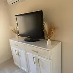 Au Centre * مالقة