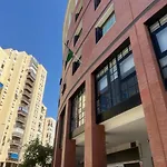 Au Centre * مالقة