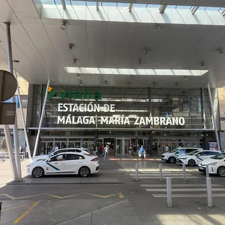 Au Centre *